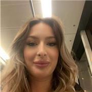 Hola estoy disponible para enseñar italiano a niños o mantener conversaciones para seguir practicando